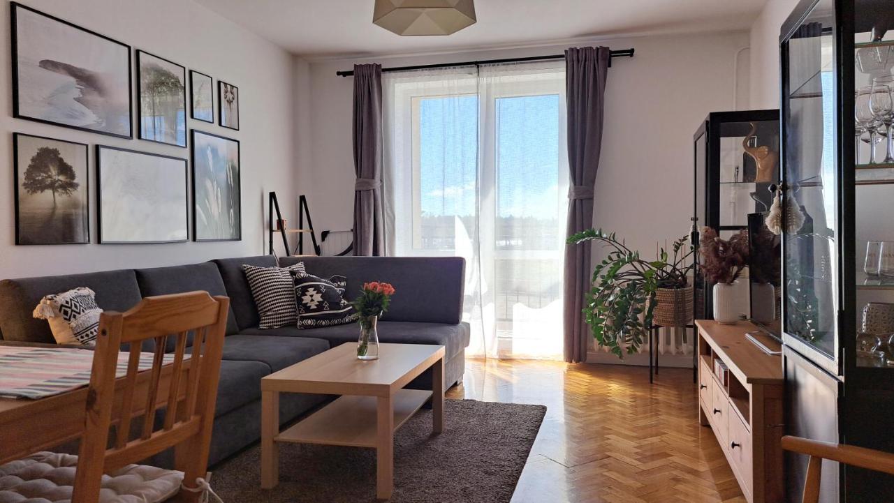 Miedzy Jeziorami Apartment *